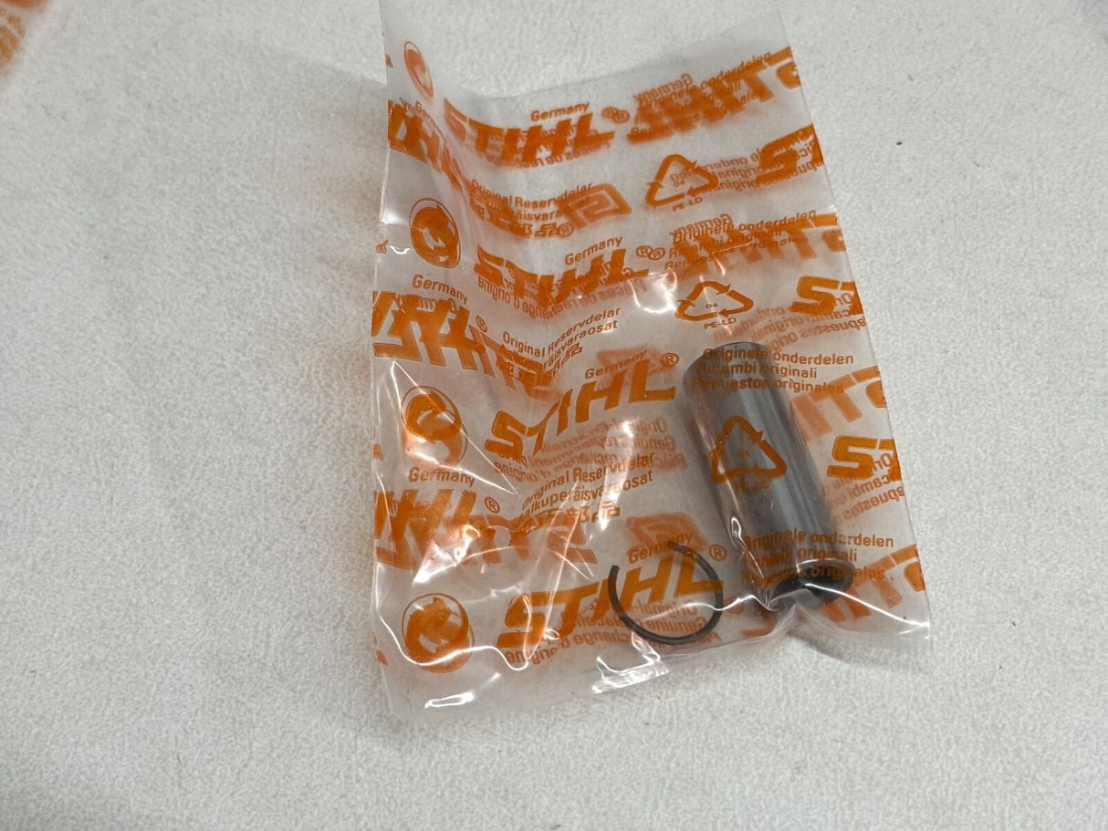 STIHL OEM CYLINDER WITH PISTON KIT 1122 020 1203 064 06R 064RW 52MM GENUINE