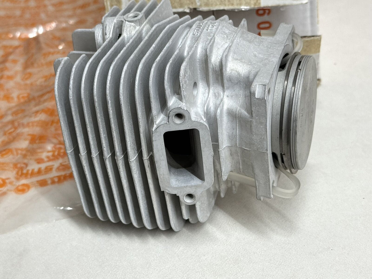 STIHL OEM CYLINDER WITH PISTON KIT 1124 020 1203 084 084R 084W 084RW 60mm D60