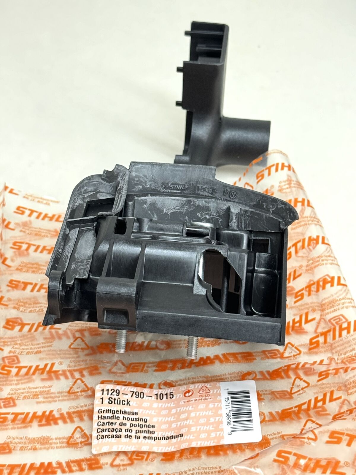 STIHL OEM HANDLE HOUSING 1129 790 1015 020T MS200T 020 T MS200 T GENUINE