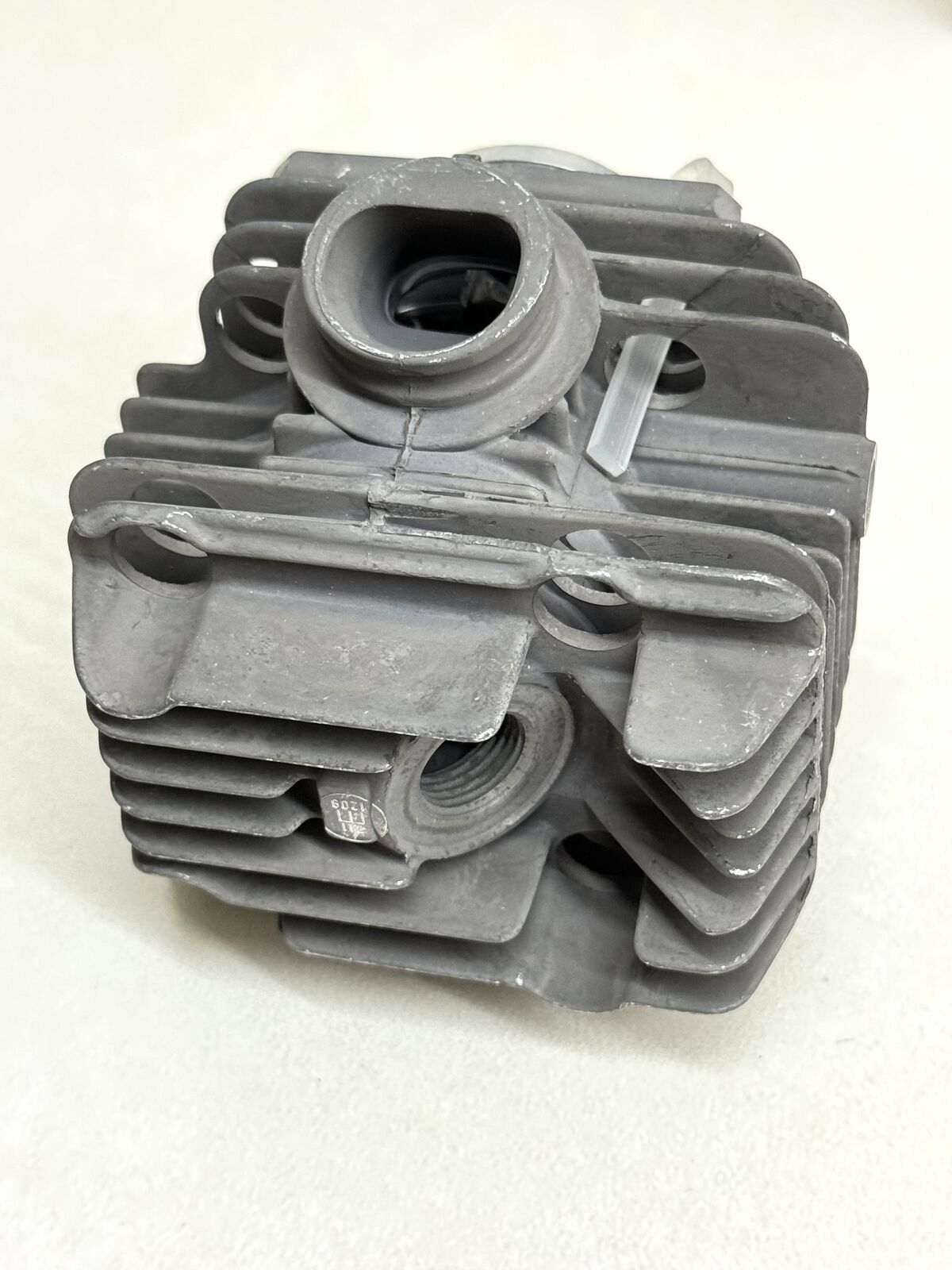 STIHL OEM CYLINDER WITH PISTON KIT 1129 020 1201 FOR 020 T 40mm GENUINE ASSY