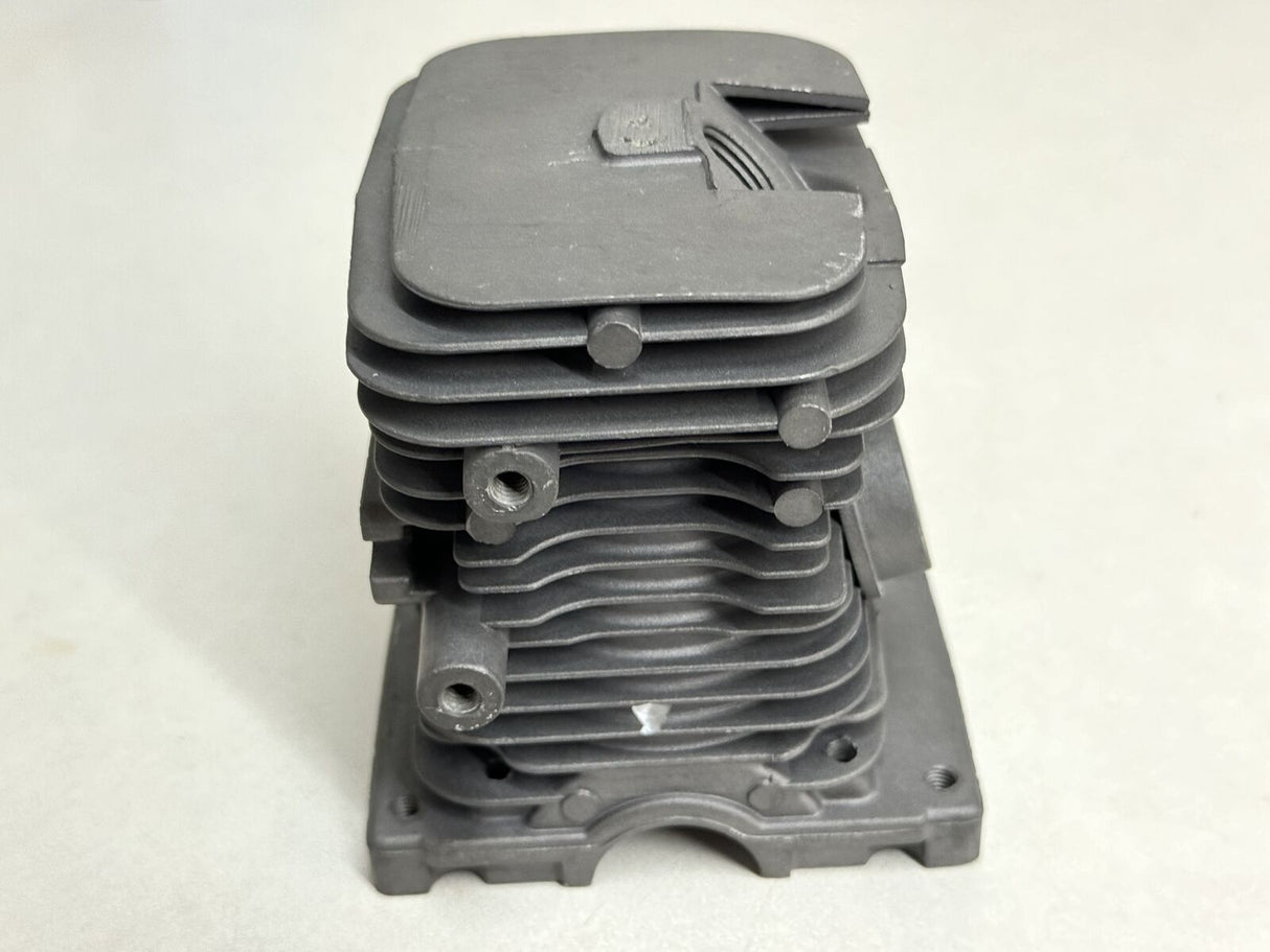 REPLACES STIHL 1130 020 1207 / 1204 CYLINDER PISTON 017 017C MS170 16070 QUALITY