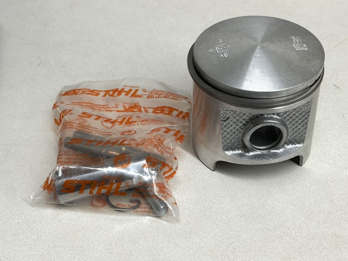 STIHL OEM CYLINDER WITH PISTON KIT 1106 020 1204 070 090G D58 58MM CHAINSAW