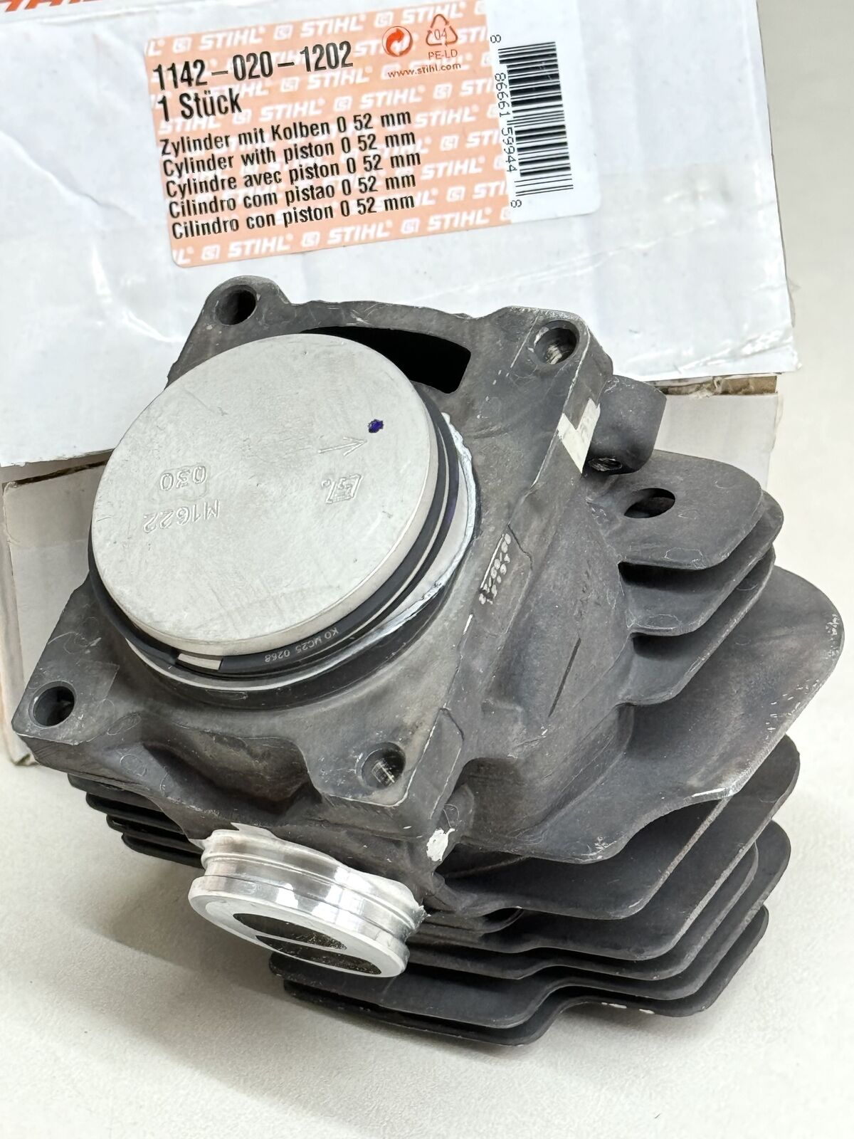 STIHL OEM CYLINDER WITH PISTON KIT 1142 020 1202 MS462 MS462C C-M R MS462R