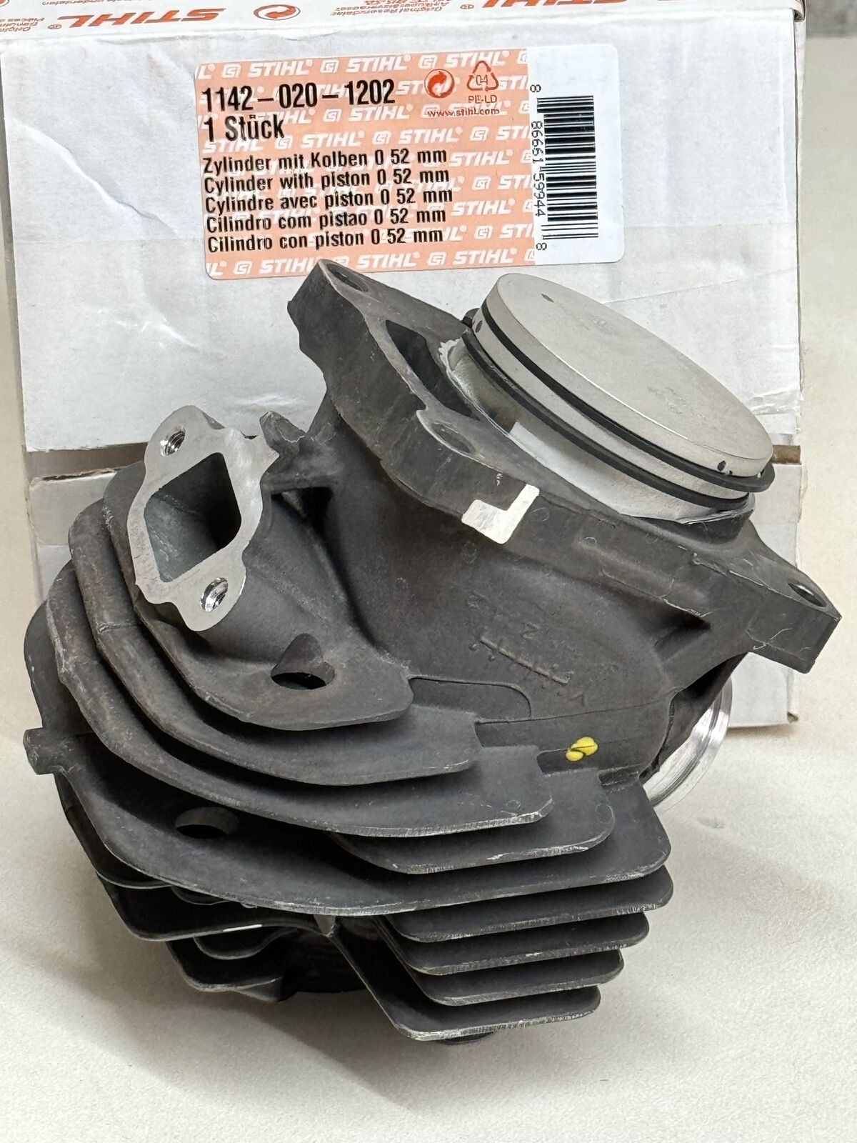 STIHL OEM CYLINDER WITH PISTON KIT 1142 020 1202 MS462 MS462C C-M R MS462R